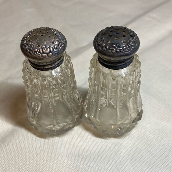 ANTIQUE CUT CRYSTAL & STERLING SILVER SALT & PEPPER SHAKERS - Picture 1 of 4